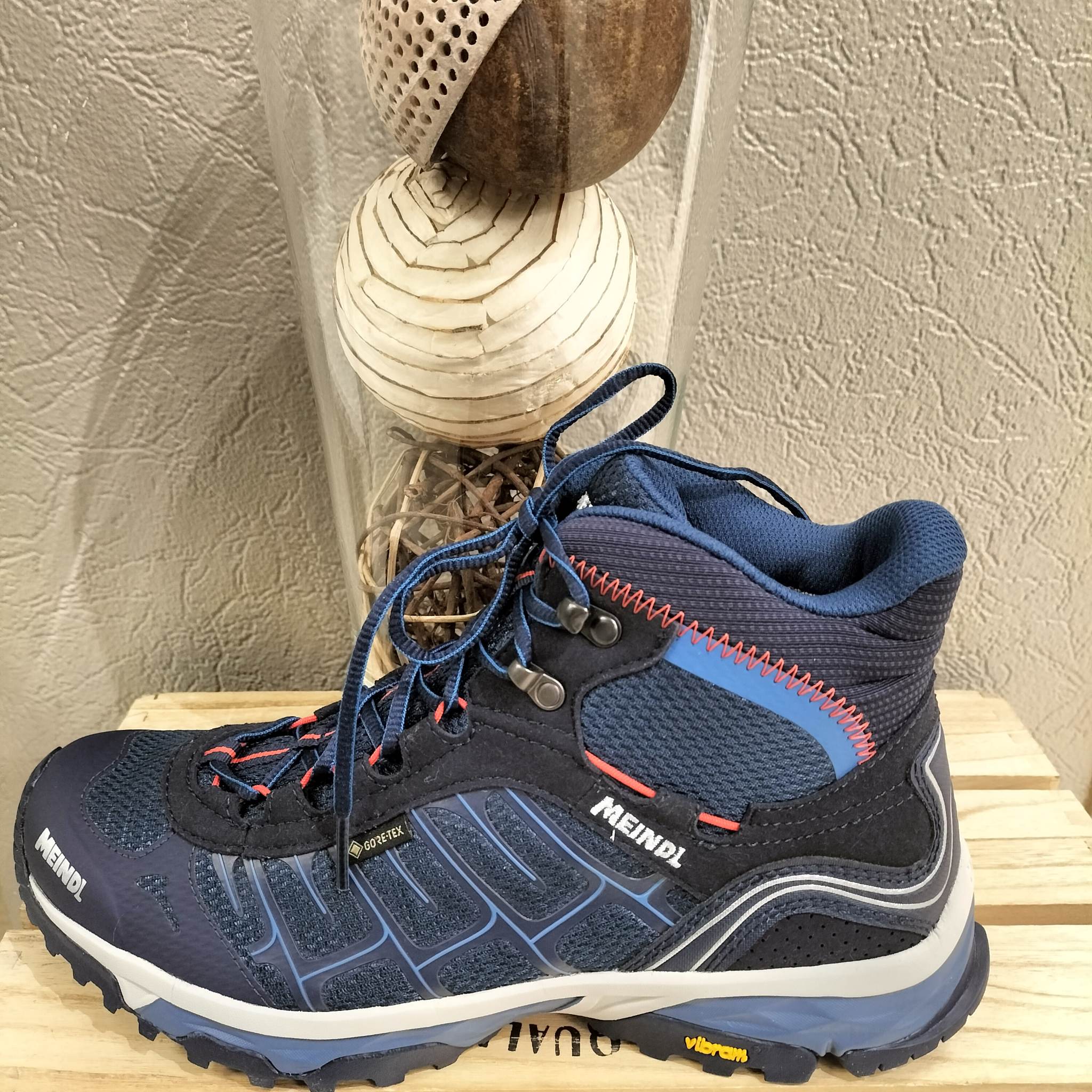 MEINDL réf: Finale mid