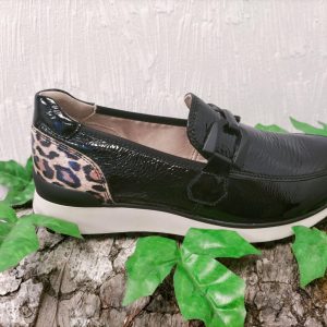 CAPRICE réf:24700 noir vernis