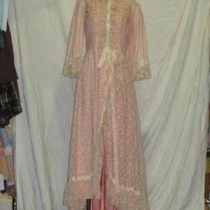 D&eacute;shabill&eacute; de bourgeoise