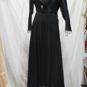 Robe de veuve 1890