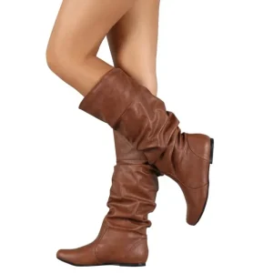 Bottes plissées marron en simili cuir