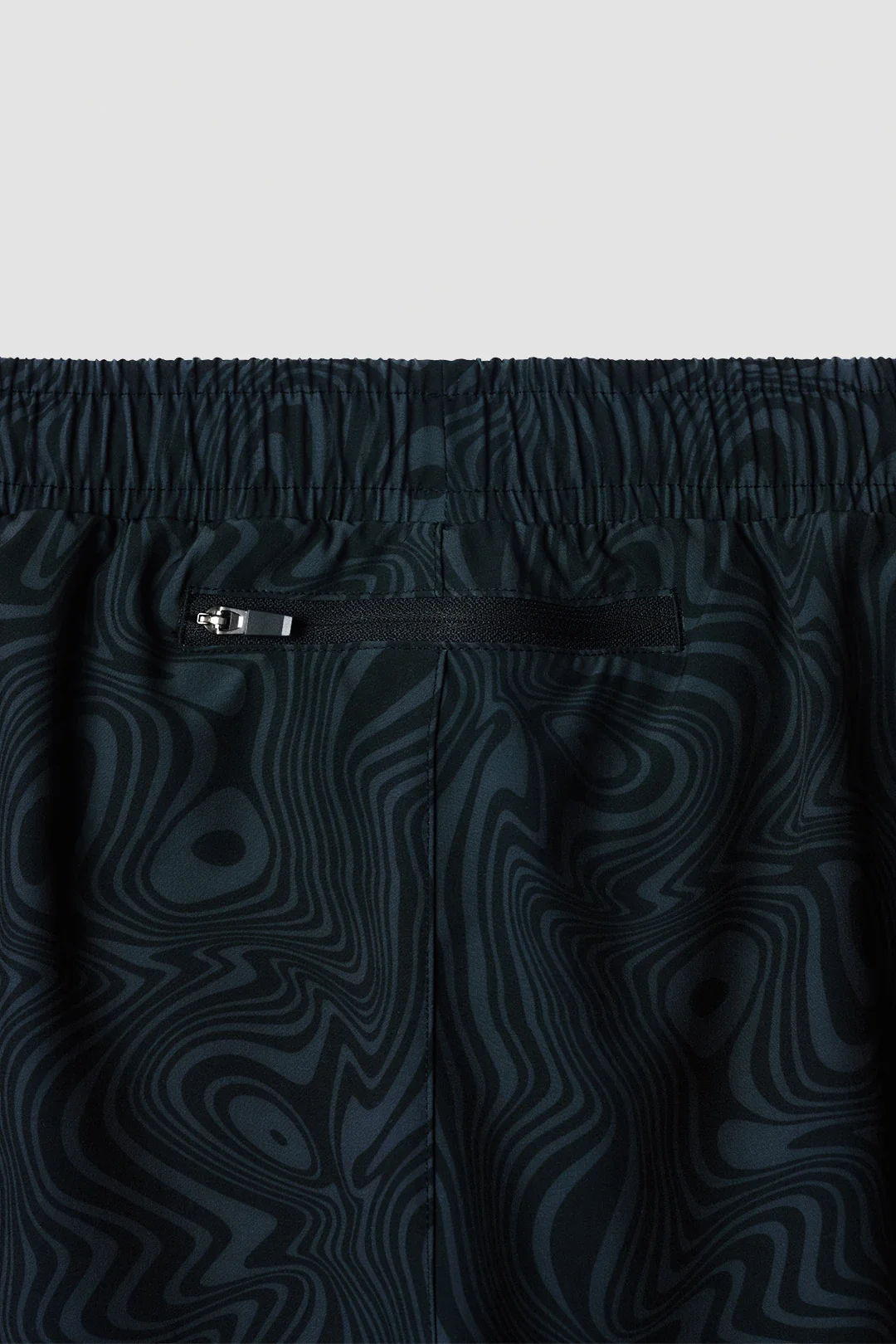 DARK GREY TRAIL SHORTS – Image 4