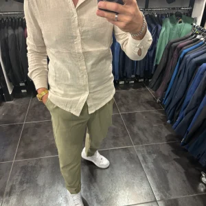 Chemise col mao Beige