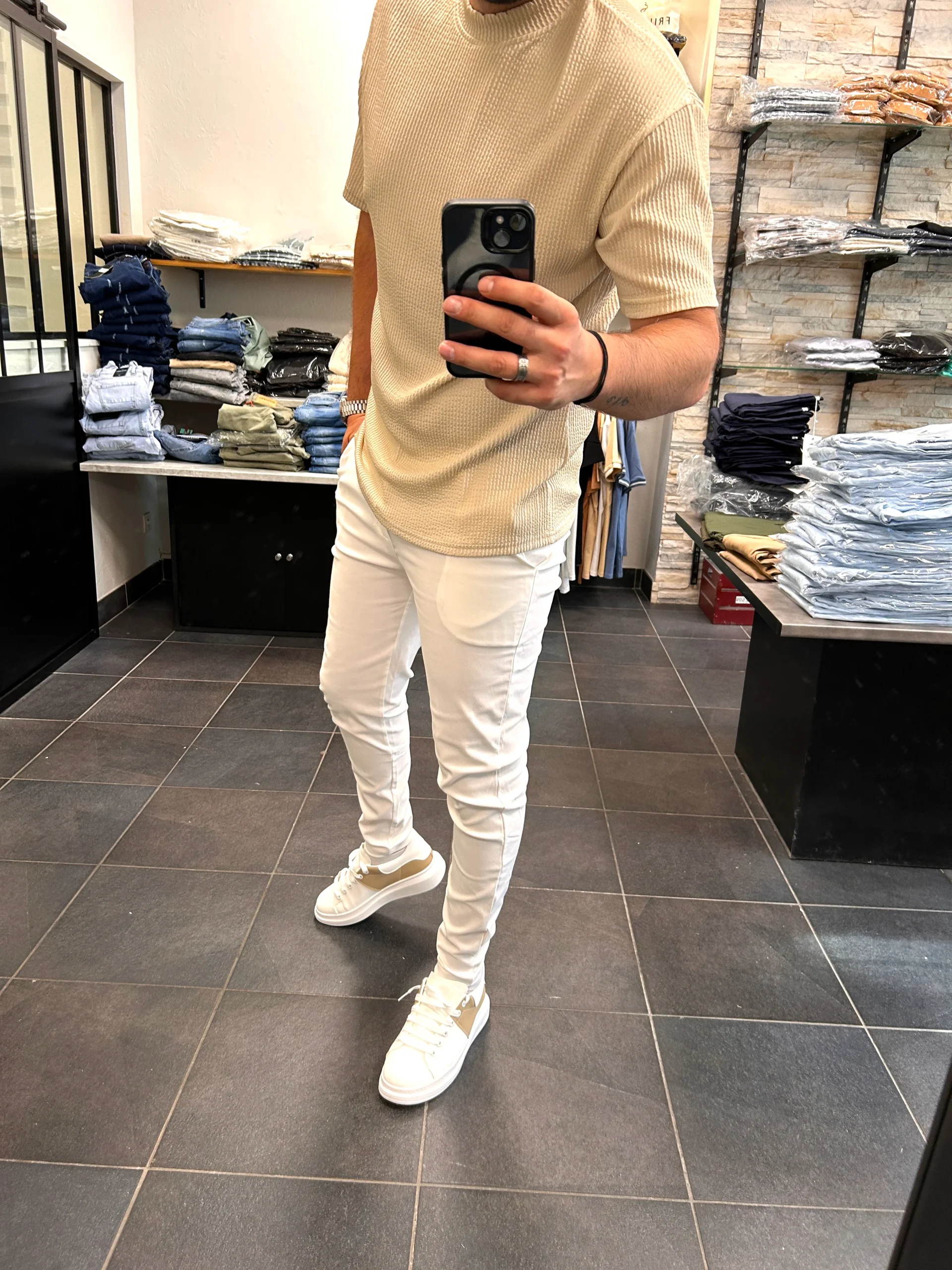 T-shirt Motif Over size – Image 2