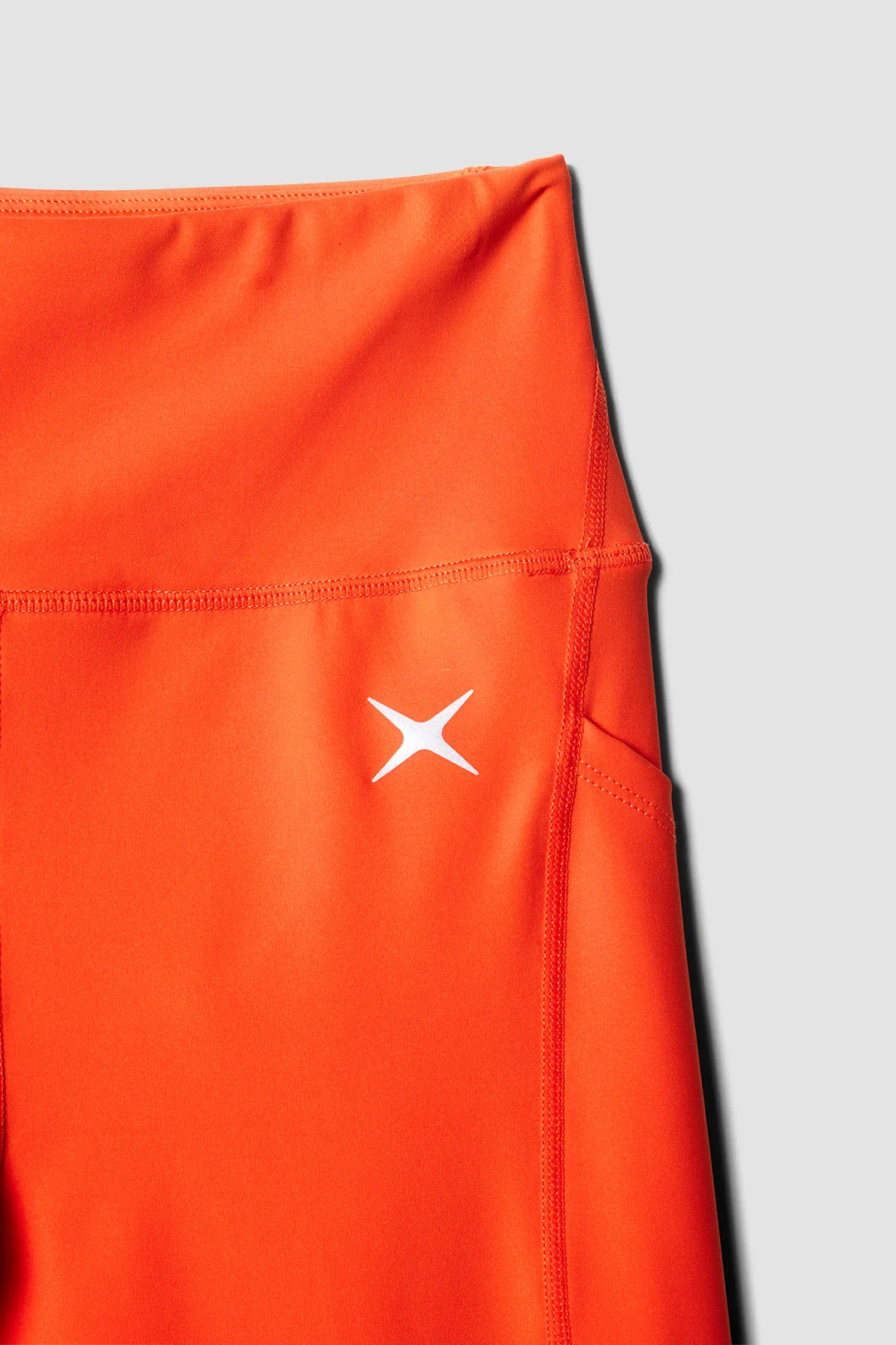 ORANGE TRAIN WOMAN LEGGINS – Image 3