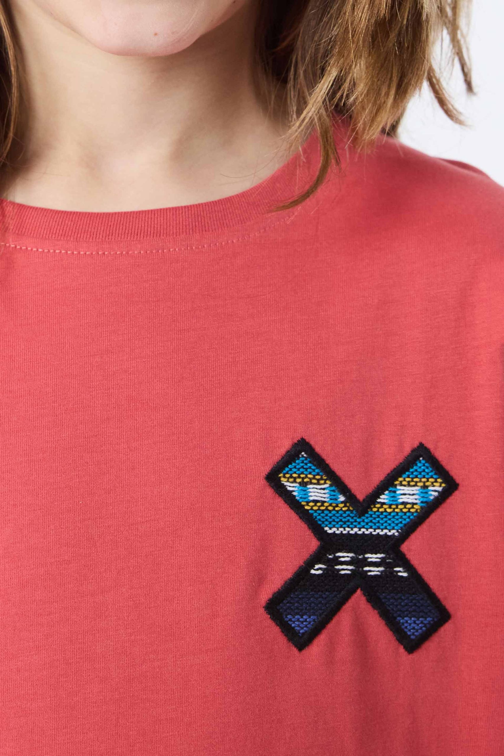 RED CLASSIC KIDS TEE – Image 3