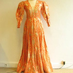 Robe de noble dame