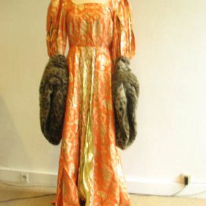 Robe de noble dame
